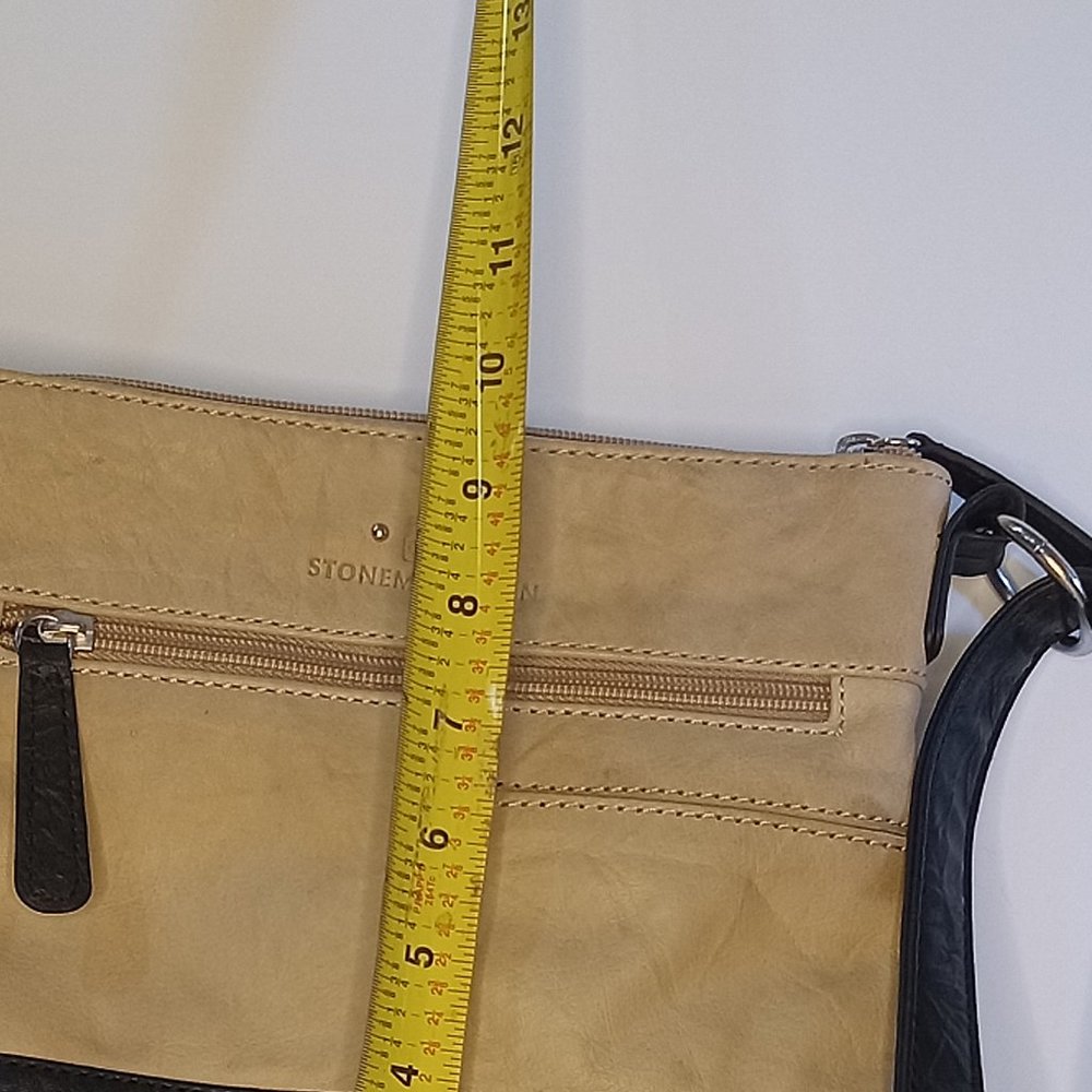 Stone Mountain Cross Body Bag - Picture 4 of 10